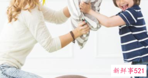 对待孩子智慧的家长不禁止还投其所好