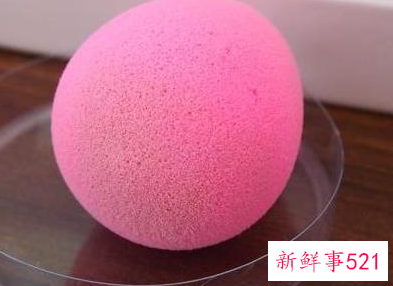 女生长期用化妆品后果