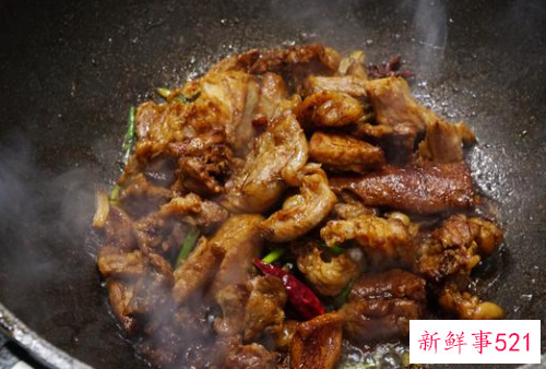 牛肉炖土豆怎么炖好吃又烂