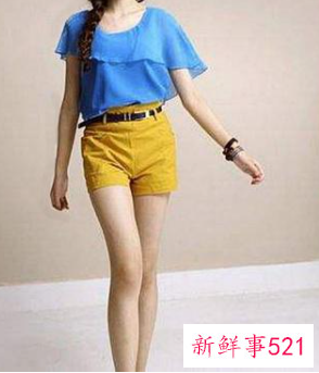 黄色运动裤搭配