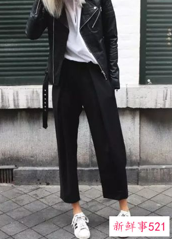 小白鞋西裤搭配