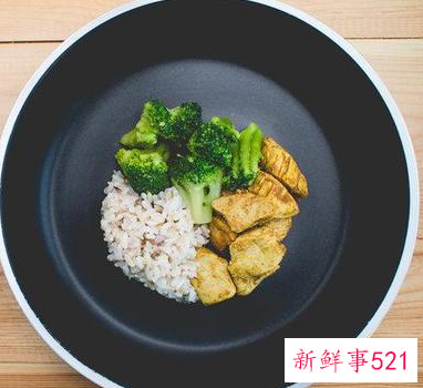 长期用不粘锅有什么危害