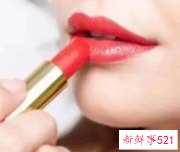 润唇膏涂抹有什么需要注意的