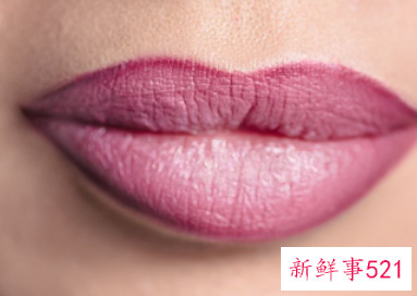 唇部周围发黑怎么回事