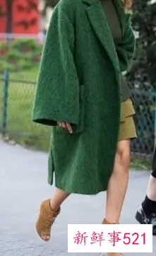 大胸穿大领大衣可以吗