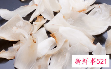 山楂百合泡水喝的功效