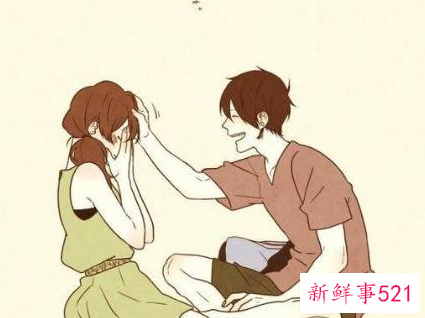 男人喜欢上一个女人的肢体语言