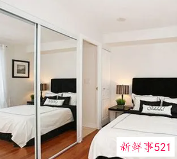 如何判断酒店房间镜子