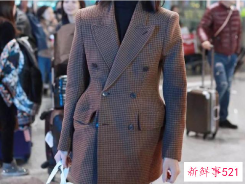 紧身衣怎么搭配