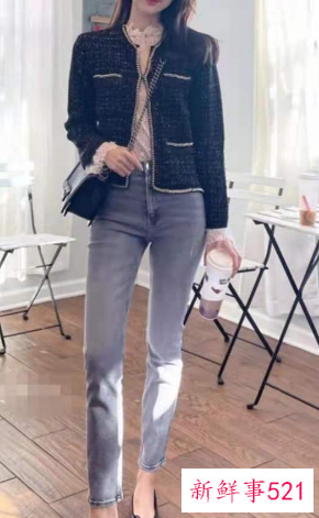 牛仔裤搭配什么样的上衣秋冬