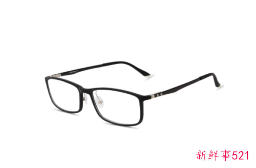 方脸男生适合戴什么眼镜框