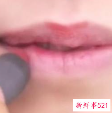 涂口红的正确步骤方法