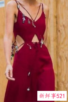 中年人的裙子连衣裙穿搭