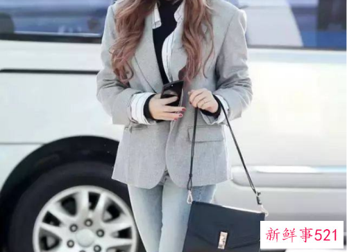 紧身衣怎么搭配