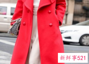 直筒裤配什么外套好看