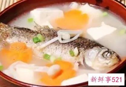 鱼和什么菜搭配好吃