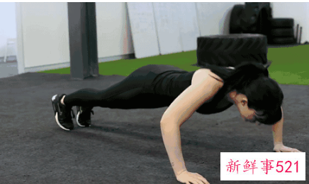 俯卧撑一个月变化