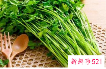 吃香菜对女人有啥好处