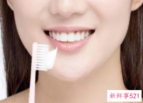 用冷水还是热水刷牙好