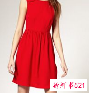 梦见穿着高贵的衣服