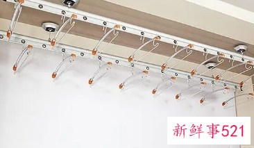 升降晾衣架怎么切换另一个