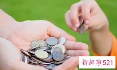 梦见床头柜里好多钱