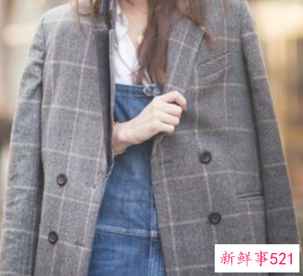 格纹西装怎样搭配的技巧