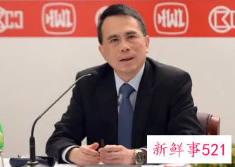 李泽钜透露正在研究英国一大项目