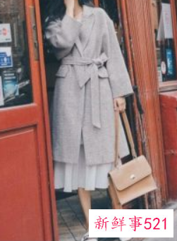 秋冬长裙搭配什么外套好看