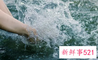 女性做梦梦到水是什么预兆