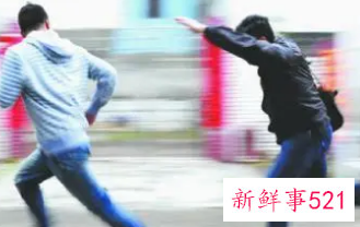 梦见逃跑后面有人追