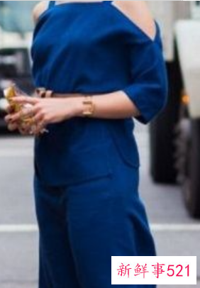 中年人的裙子连衣裙穿搭