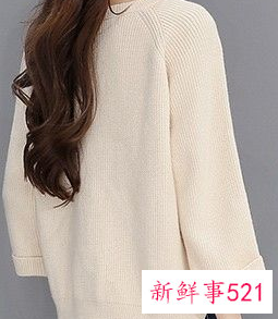 穿圆领毛衣怎么穿搭