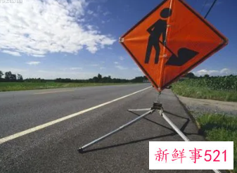 梦见道路不通有障碍