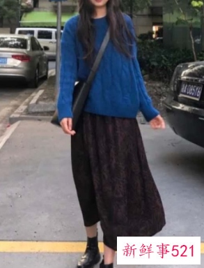 秋冬长裙搭配什么外套好看