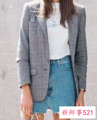 格纹西装怎样搭配的技巧