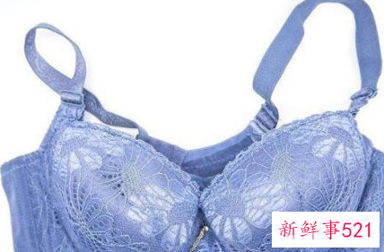 胸特小穿什么样的文胸