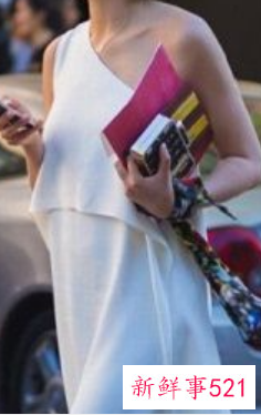 中年人的裙子连衣裙穿搭