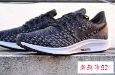 粉色运动鞋脏了怎么洗得干净