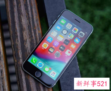 用户称iPhone SE3存在莫名重启现象