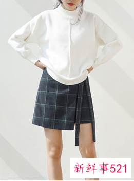 杏色裙子配什么上衣