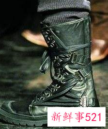 男士高筒靴搭配衣服图片
