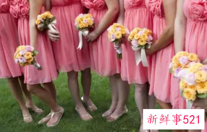 伴娘是新娘的什么人