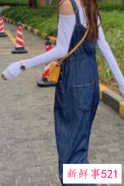 中年人的裙子连衣裙穿搭