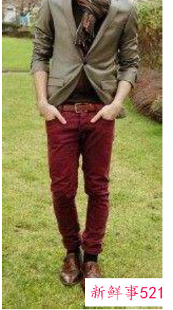 棕色休闲皮鞋搭配什么