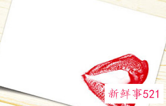 唇釉搭配什么使用