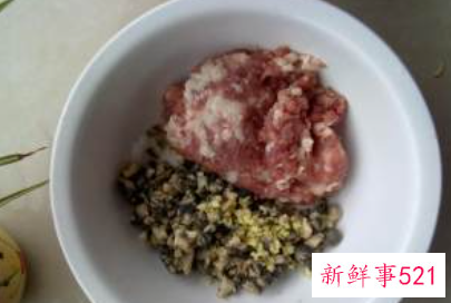 田螺排骨煲做法