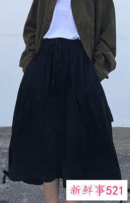 工装上衣搭配什么裤子