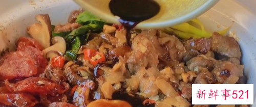腊肠牛腩煲仔饭的做法