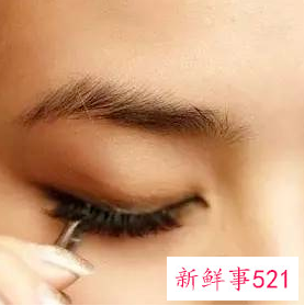 新手怎样画眼线